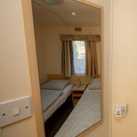 Holender Z Prywatnym Ogrodkiem - 200m Od Plazy W Centrum Holiday home Mielno (Koszalin)